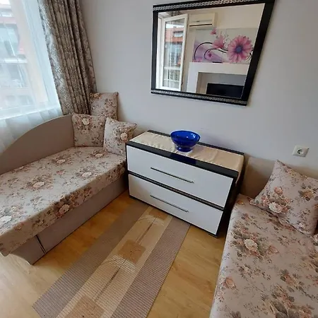 Lägenhet апартамент Sweet Homes 4 Slăntjev Brjag
